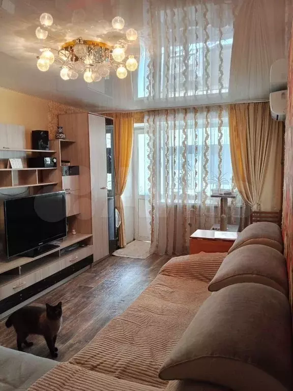 3-к. квартира, 55 м, 2/5 эт. - Фото 0