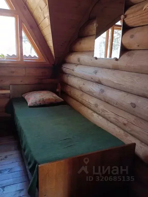 Комната Алтай, Чемальский район, с. Чемал Садовая ул., 36 - Фото 1