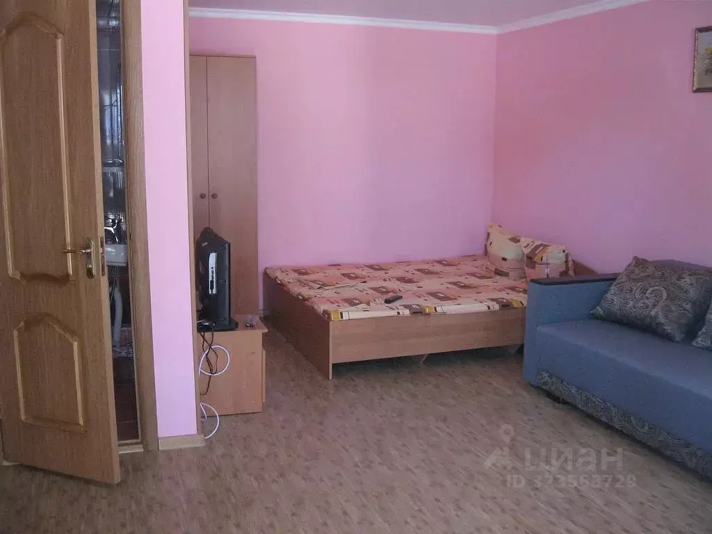 Комната Крым, Евпатория ул. Кирова, 68к1 - Фото 2