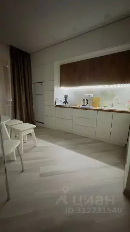 1-к кв. Иркутская область, Иркутск ул. Варламова, 104/1 (39.0 м) - Фото 0