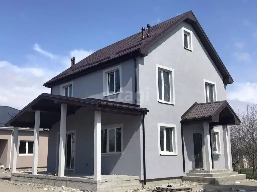 Дом в Калининградская область, Гурьевский муниципальный округ, пос. ... - Фото 1