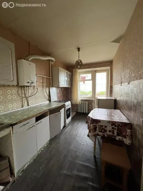 2-комнатная квартира: Добрунь, Юбилейная улица, 20 (48.5 м) - Фото 0