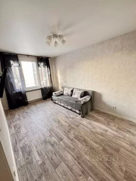1-к кв. Татарстан, Казань ул. Натана Рахлина, 15к3 (33.0 м) - Фото 1