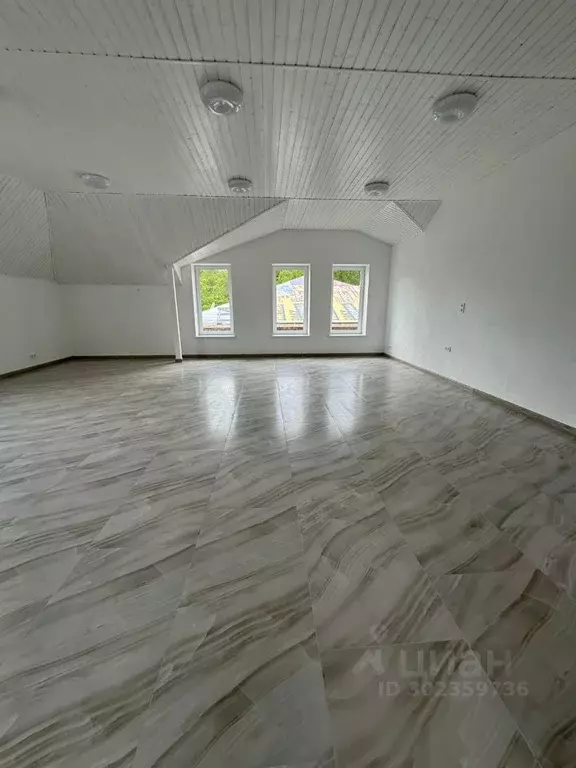 Дом в Пензенская область, Пенза пос. Ленинский лесхоз,  (265 м) - Фото 2