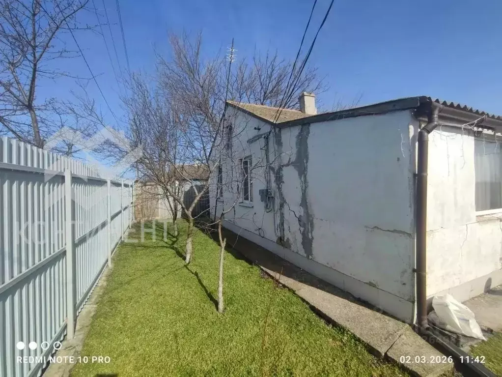 Дом в Крым, Сакский район, Воробьевское с/пос, с. Шишкино ул. Садовая, ... - Фото 2