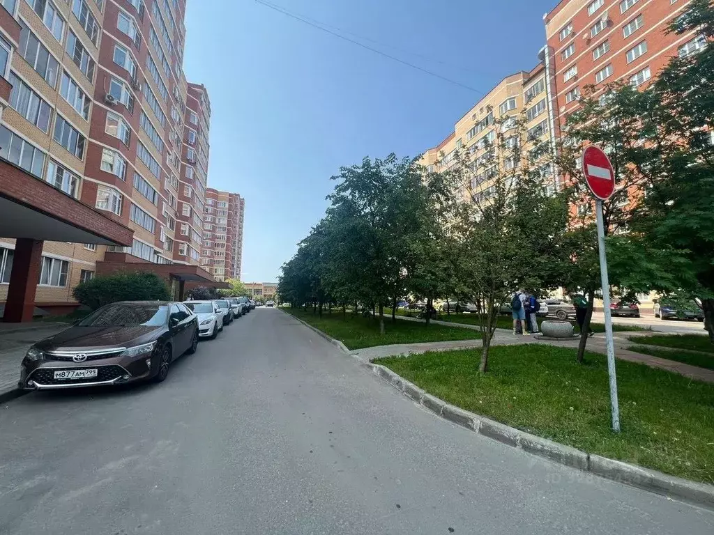 1-к кв. Москва пос. Знамя Октября, Родники мкр, 6 (50.0 м) - Фото 1