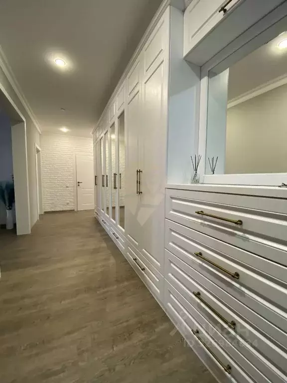 3-к кв. Белгородская область, Старый Оскол Степной мкр,  (83.4 м) - Фото 2