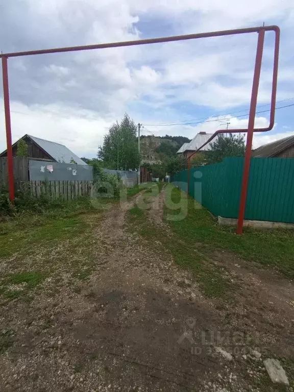 Торговая площадь в Самарская область, Жигулевск городской округ, с. ... - Фото 1