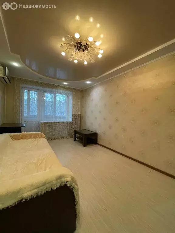 3-комнатная квартира: Курган, улица Васильева, 5 (63 м) - Фото 1