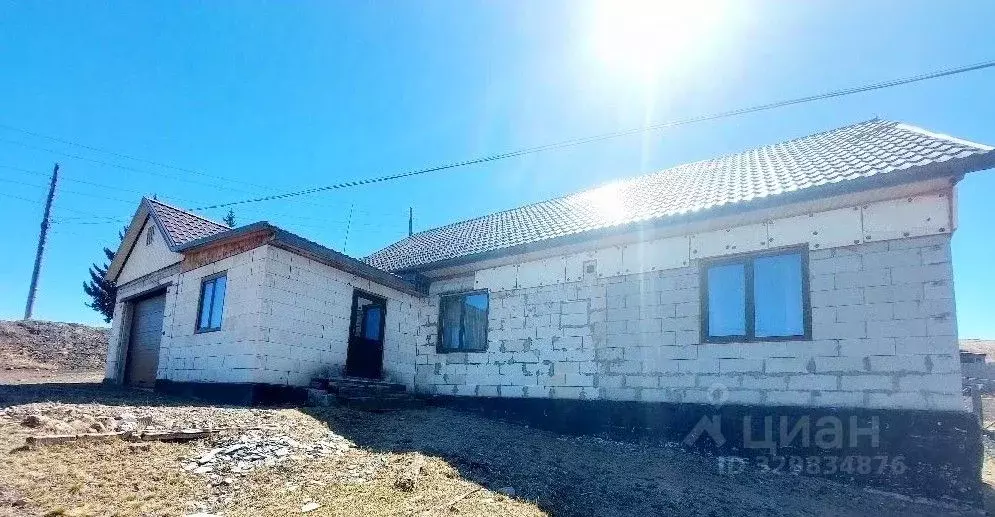 Дом в Хакасия, Ширинский район, с. Шира ул. Чапаева, 28А (171 м) - Фото 1