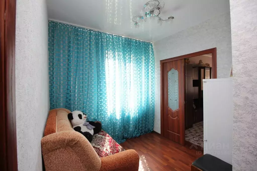 2-к кв. Вологодская область, Шексна рп ул. Исполкомовская, 17 (65.7 м) - Фото 1