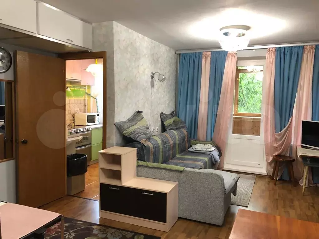 1-к. квартира, 35 м, 4/5 эт. - Фото 0