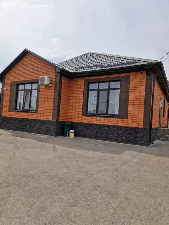 Дом в Ессентуки, микрорайон Северный-3, улица Герцена (130 м) - Фото 1