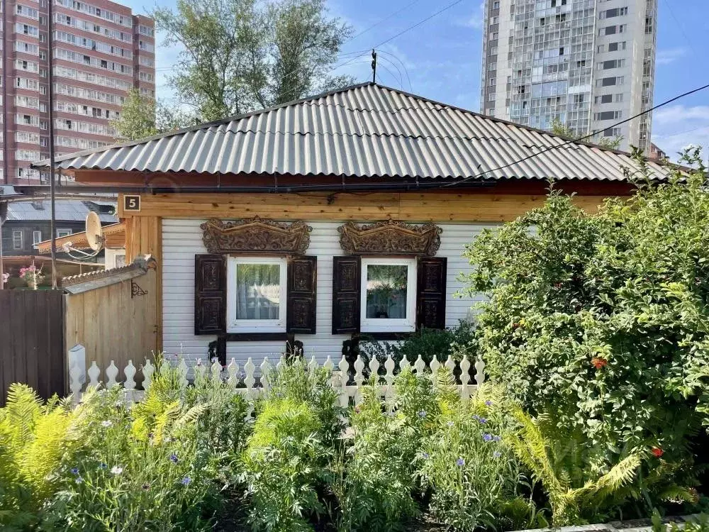 Дом в Иркутская область, Иркутск Енисейская ул., 5 (92 м) - Фото 1