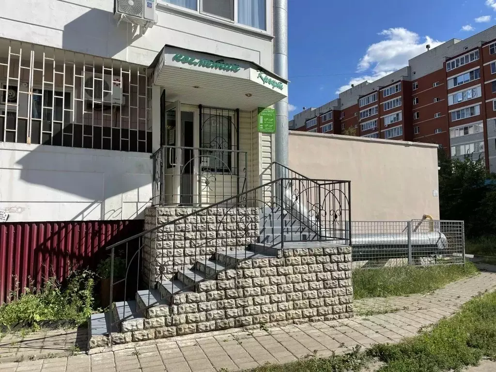 Помещение свободного назначения в Белгородская область, Старый Оскол ... - Фото 0