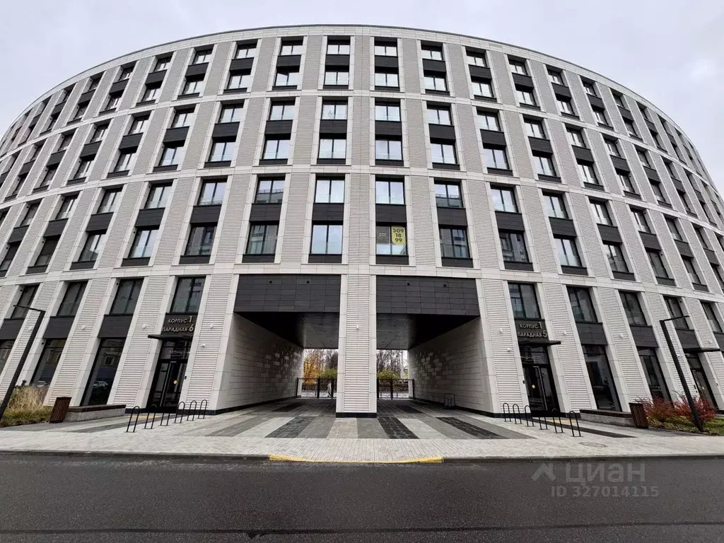 3-к кв. Санкт-Петербург Петровский просп., 28к1 (94.4 м) - Фото 0