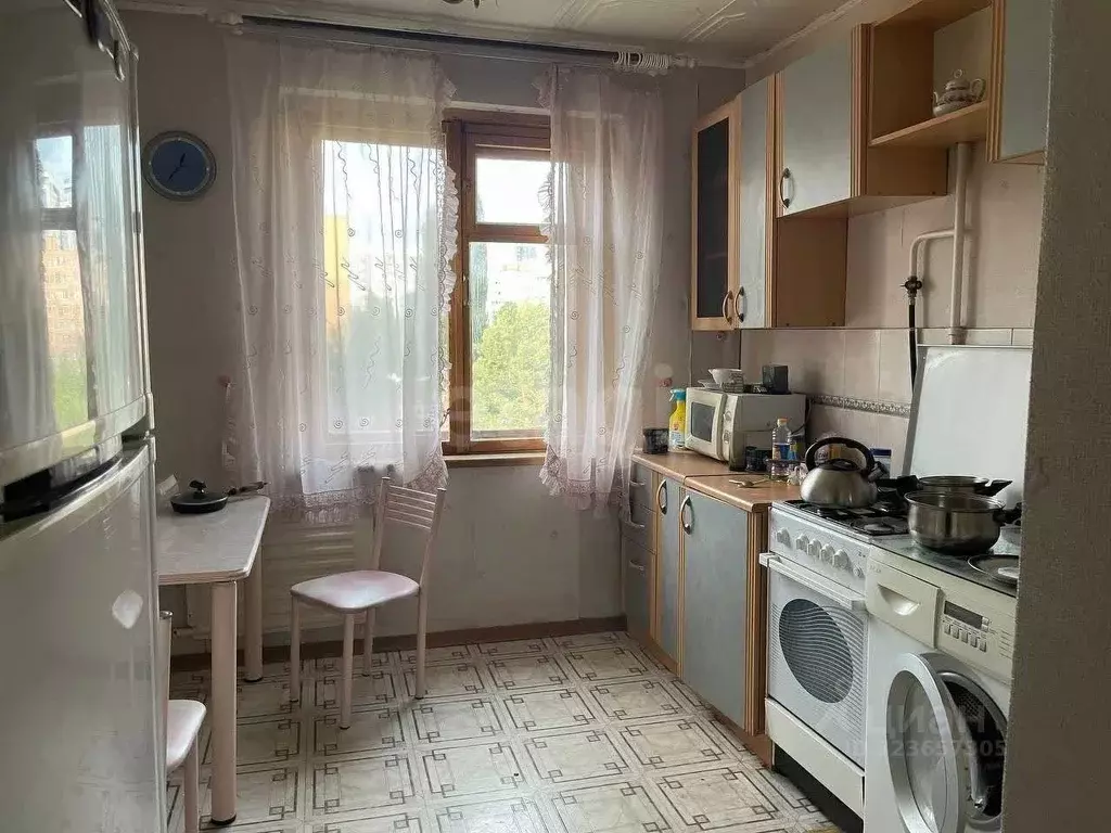 3-к кв. Башкортостан, Уфа ул. Шафиева, 39 (70.0 м) - Фото 1