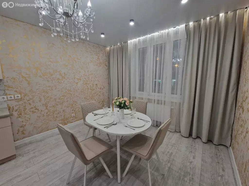 2-комнатная квартира: Екатеринбург, улица Краснолесья, 96 (42 м) - Фото 2