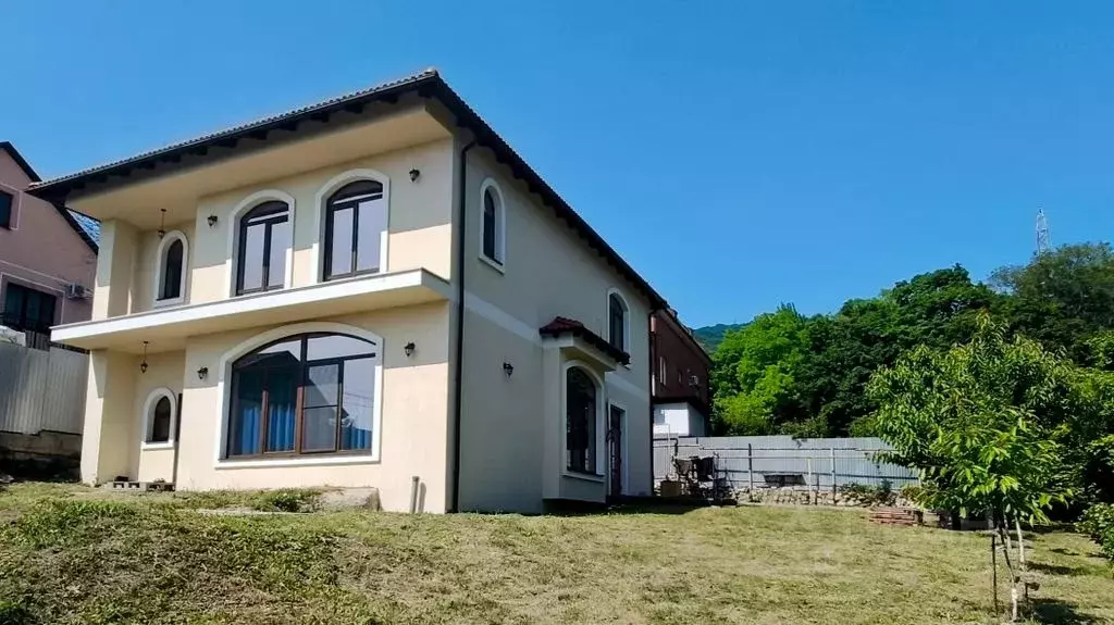 Дом в Краснодарский край, Геленджик Малахитовая ул., 28 (250 м) - Фото 0