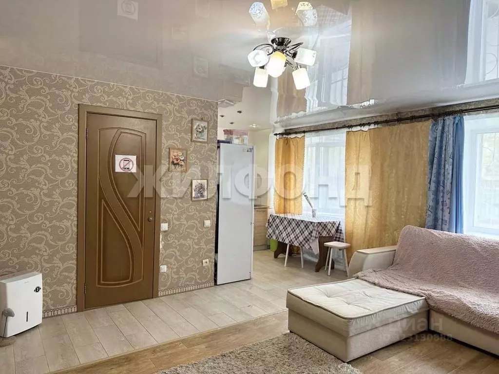 2-к кв. Новосибирская область, Новосибирск Первомайская ул., 200 (50.9 ... - Фото 1