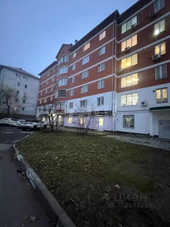 Офис в Белгородская область, Старый Оскол Дубрава мкр, 3 кв-л, 4 (98 ... - Фото 1