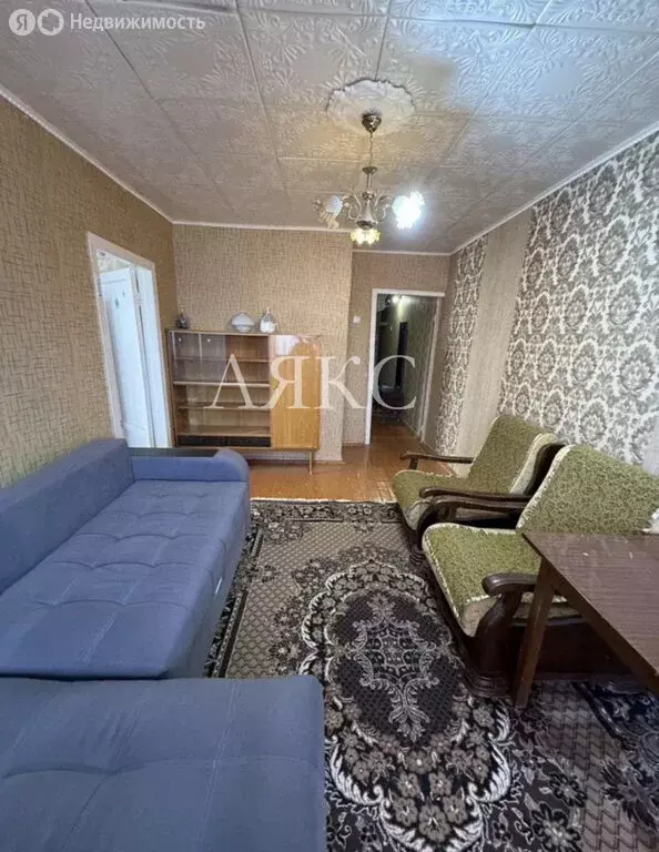 3-комнатная квартира: Кумертау, Окружная улица, 10 (50.3 м) - Фото 2