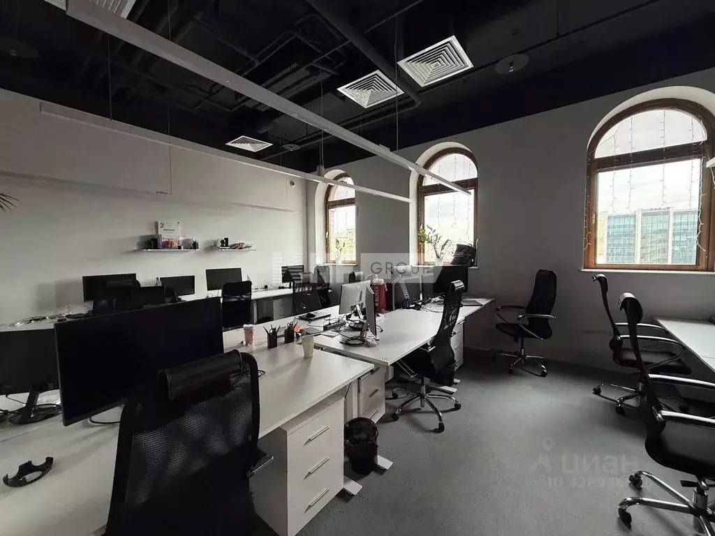 Офис в Москва Страстной бул., 2 (2500 м) - Фото 1