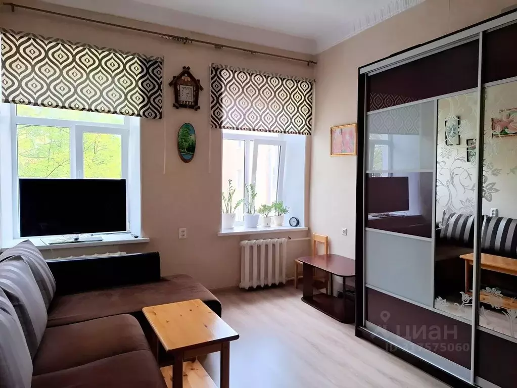 3-к кв. Санкт-Петербург 11-я Васильевского острова линия, 22 (59.2 м) - Фото 1
