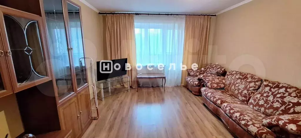 2-к. квартира, 69,7 м, 4/10 эт. - Фото 0
