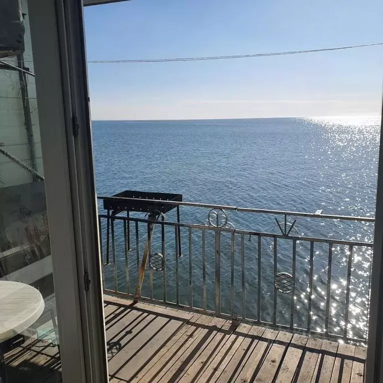 Дом в Ростовская область, Таганрог ул. Адмирала Крюйса, 32 (100 м) - Фото 1