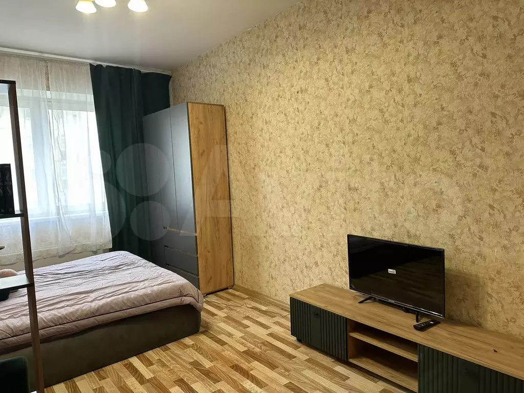 1-к. квартира, 41 м, 13/17 эт. - Фото 1