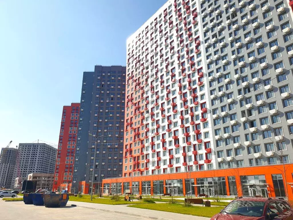 3-к кв. Москва Внуковское поселение, ул. Анны Ахматовой, 11к3 (79.7 м) - Фото 0