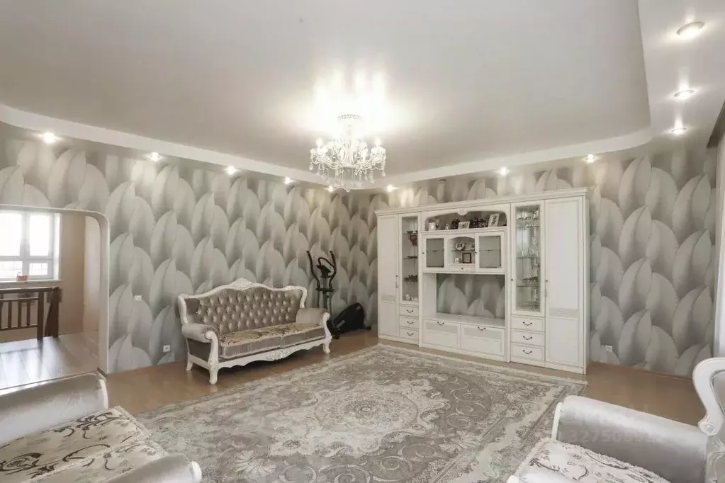 4-к кв. Иркутская область, Иркутск Байкальская ул., 248 (123.4 м) - Фото 1