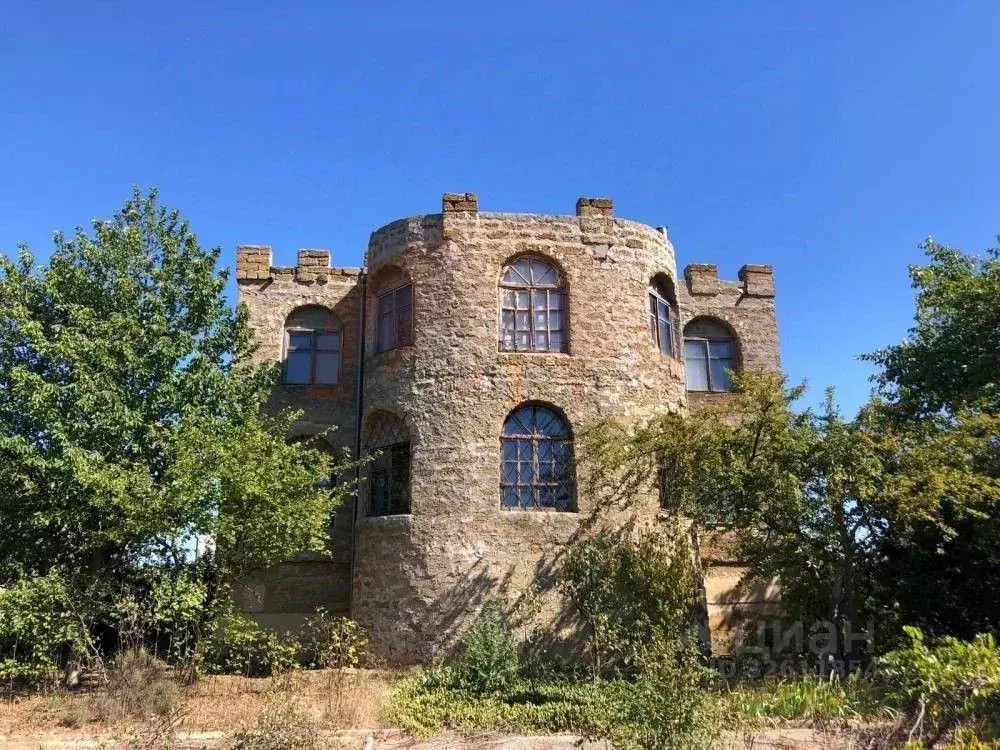 Дом в Крым, Сакский район, с. Лесновка ул. Крымская (413 м) - Фото 2