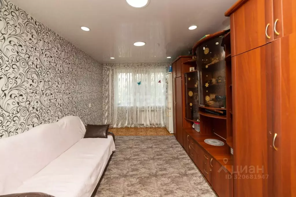 3-к кв. Курганская область, Курган ул. Отдыха, 53 (62.1 м) - Фото 0