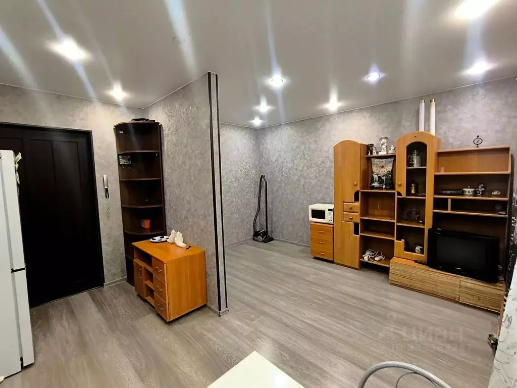 Комната Ленинградская область, Гатчина ул. Рощинская, 3к2 (32.0 м) - Фото 2