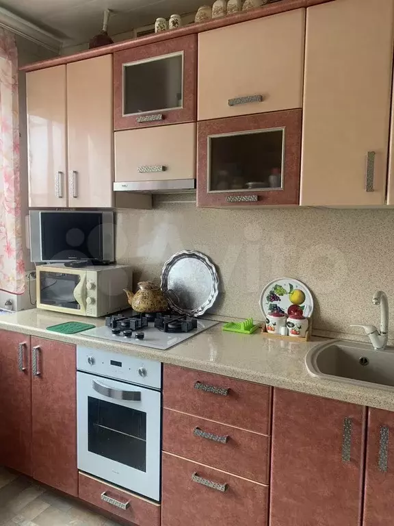 Комната 18 м в 2-к., 5/5 эт. - Фото 1