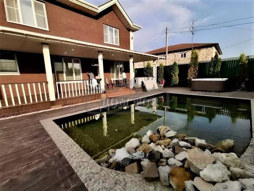 Дом в Московская область, Подольск городской округ, д. Макарово  (310 ... - Фото 1