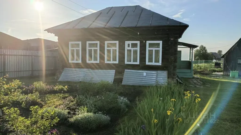Дом в Свердловская область, Бисерть пгт ул. 8 Марта, 46 (34 м) - Фото 1