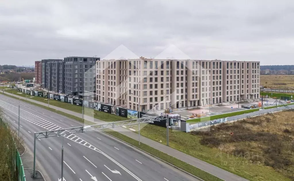 Помещение свободного назначения в Москва д. Зименки, 14А (49 м) - Фото 1