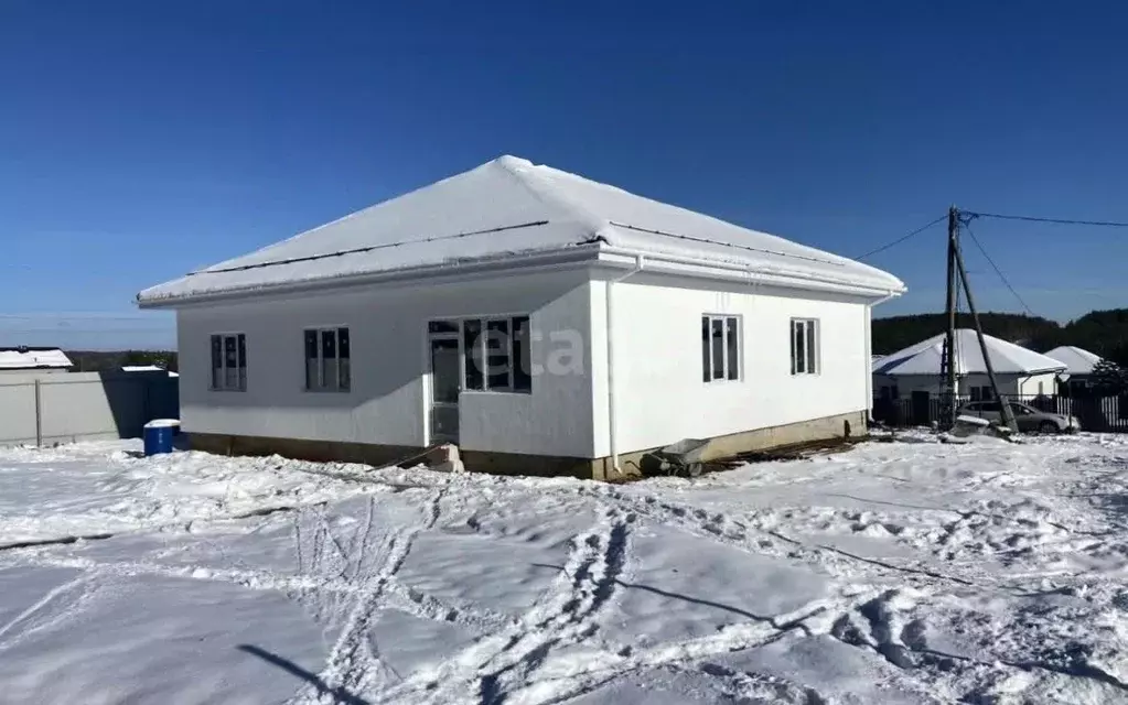 Дом в Свердловская область, Сысертский городской округ, с. Черданцево  ... - Фото 1