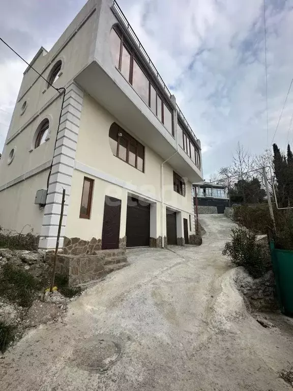 Дом в Крым, Ялта муниципальный округ, Восход пгт ул. Авроры (266 м) - Фото 1