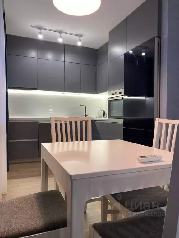 1-к кв. Татарстан, Казань просп. Победы, 139Ак1 (37.9 м) - Фото 1