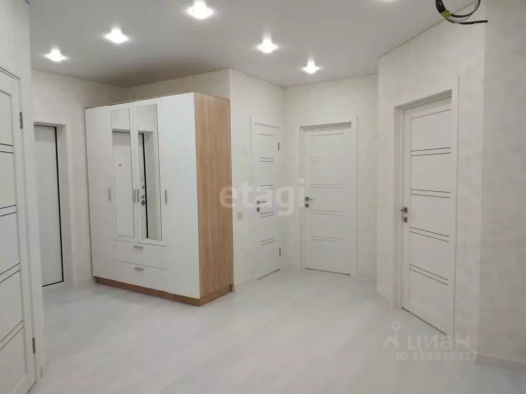 3-к кв. Калужская область, Калуга ул. Пухова, 56 (85.2 м) - Фото 1