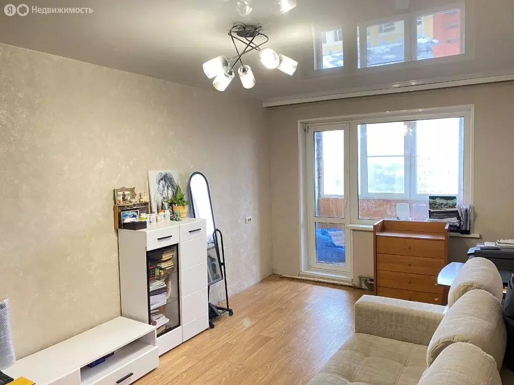 3-комнатная квартира: Нижний Новгород, улица Строкина, 8 (65.5 м) - Фото 2