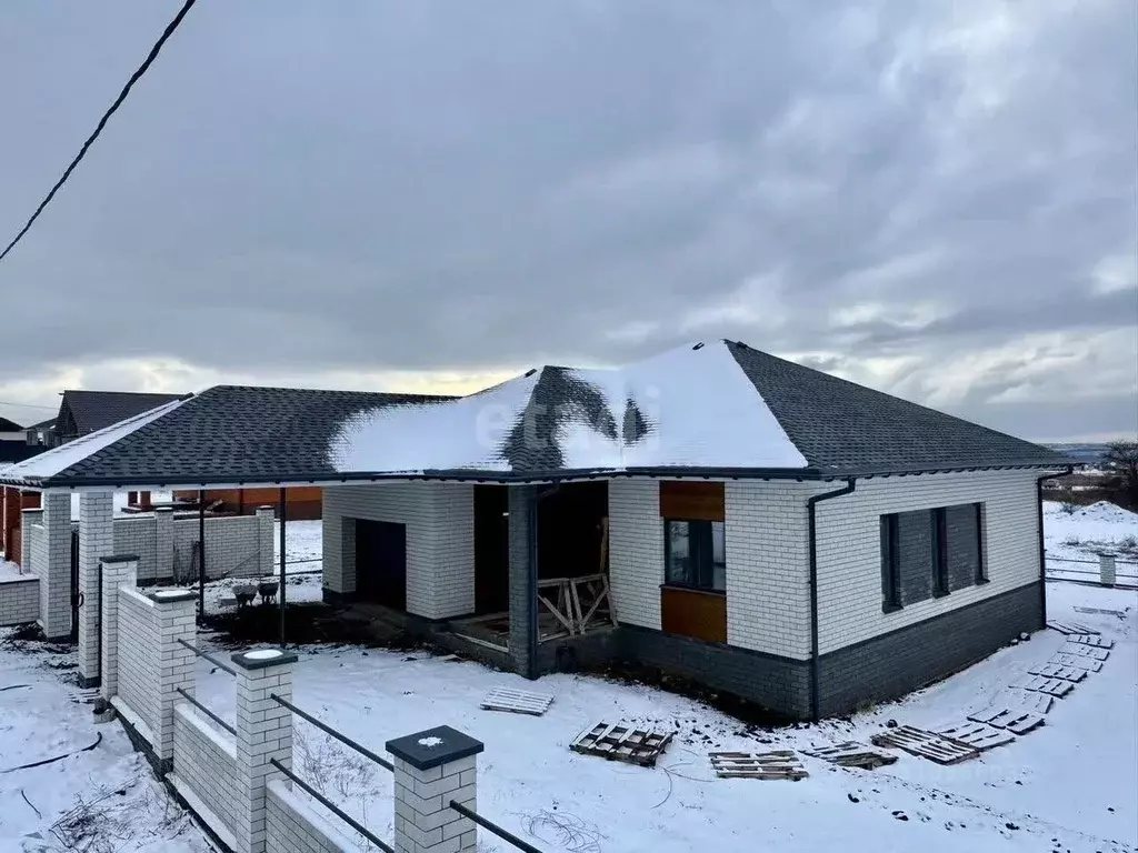 Дом в Белгородская область, Белгородский район, Беломестненское с/пос, ... - Фото 0