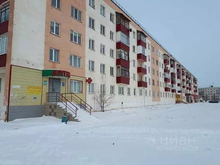 3-к кв. Башкортостан, Чишмы пгт ул. Революционная, 19 (49.0 м) - Фото 0