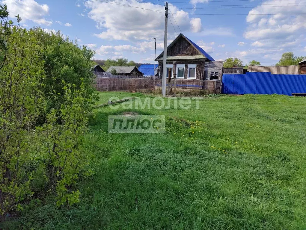 Дом в Пензенская область, Кузнецкий район, с. Ульяновка ... - Фото 0