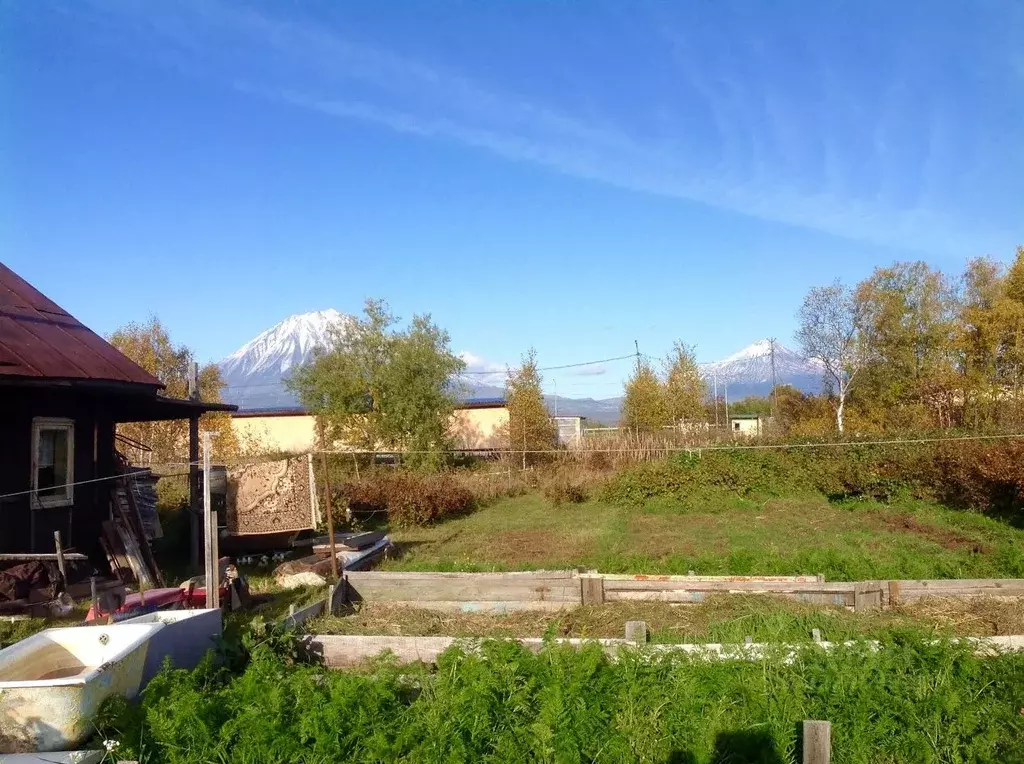 Дом в Камчатский край, Елизово Здоровье СНТ, ул. Солнечная (45 м) - Фото 1