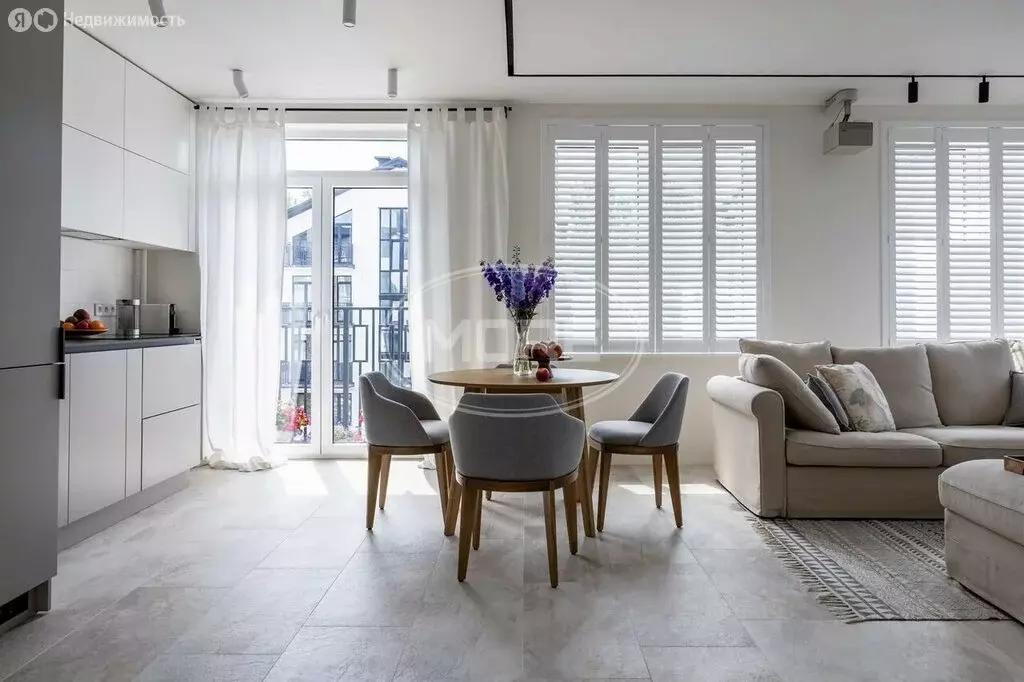 2-комнатная квартира: Зеленоградск, улица Гагарина, 55А (59.8 м) - Фото 1